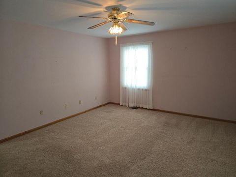 Tiny photo for 1122 S WELLS Street, Sandwich, IL 60548 (MLS # 12506075)