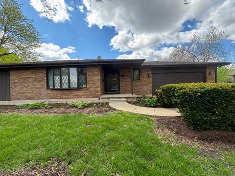 Photo of 765 Algona Avenue, Elgin, IL 60120 (MLS # 12635198)