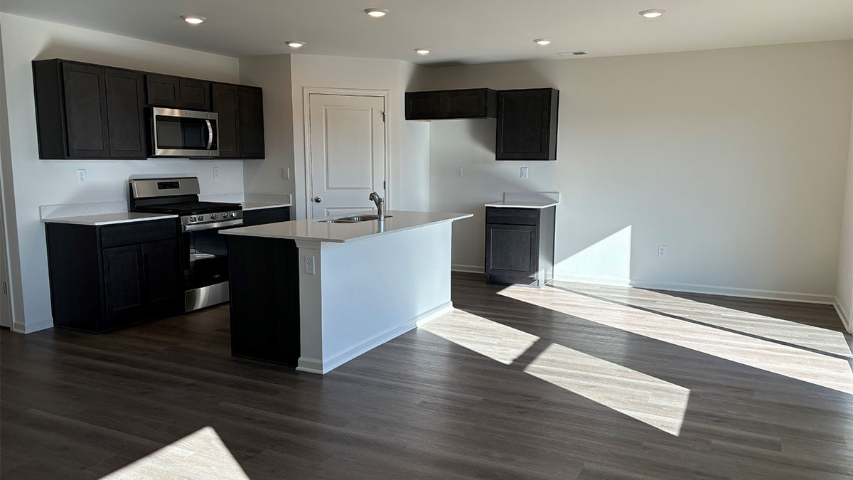 6269 maple glen Drive