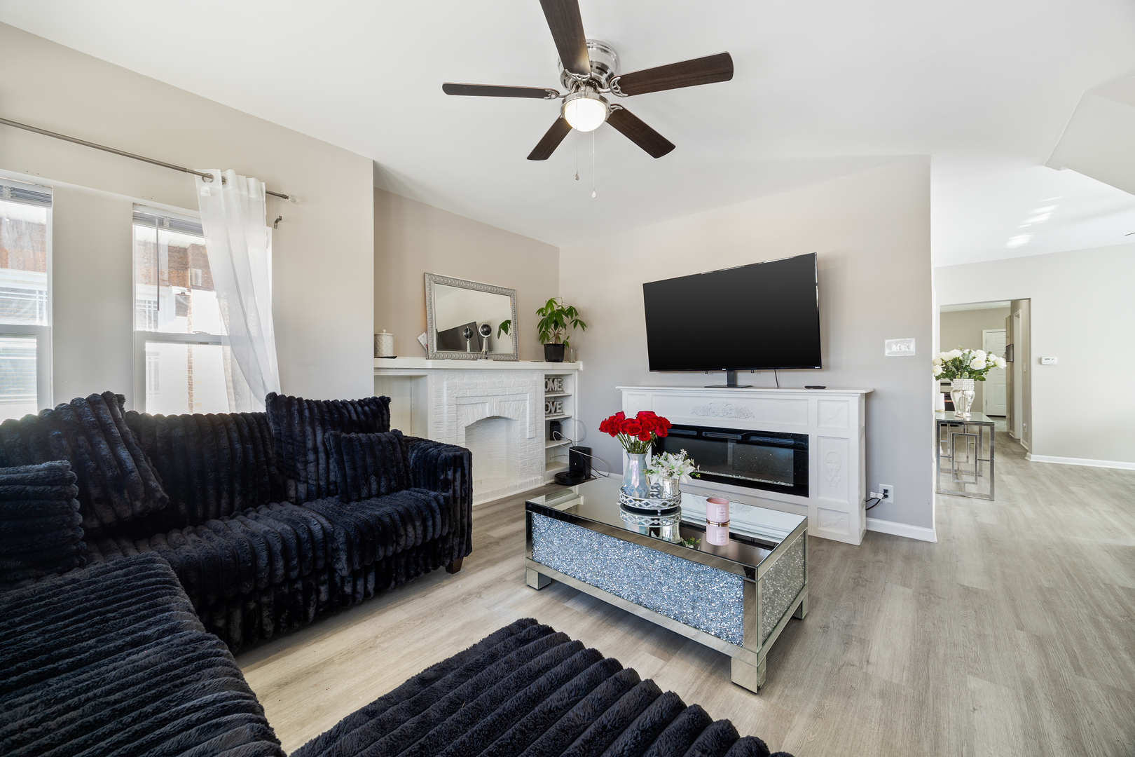 2431 Gunderson Avenue