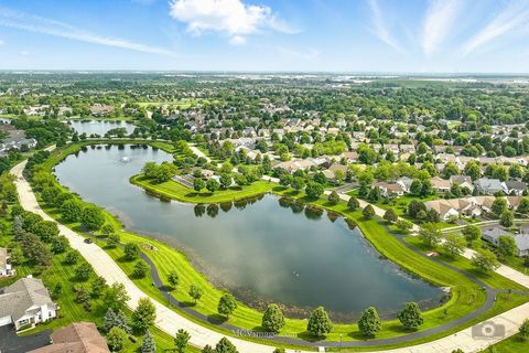 Tiny photo for 21450 Lake St Clair Drive, Crest Hill, IL 60403 (MLS # 12598819)