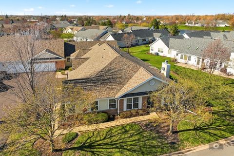 Tiny photo for 21450 Lake St Clair Drive, Crest Hill, IL 60403 (MLS # 12598819)