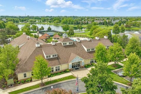 Tiny photo for 21450 Lake St Clair Drive, Crest Hill, IL 60403 (MLS # 12598819)