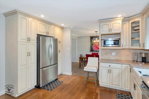 Tiny photo for 19126 Pierce Avenue, Homewood, IL 60430 (MLS # 12410843)