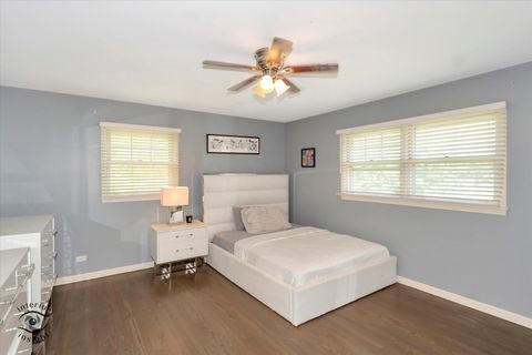 Tiny photo for 19126 Pierce Avenue, Homewood, IL 60430 (MLS # 12410843)