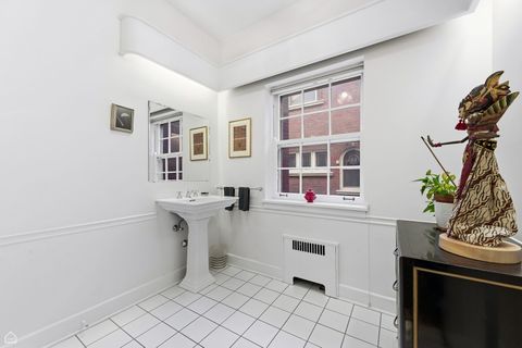 Tiny photo for 4933 S Woodlawn Avenue, Chicago, IL 60615 (MLS # 12540892)