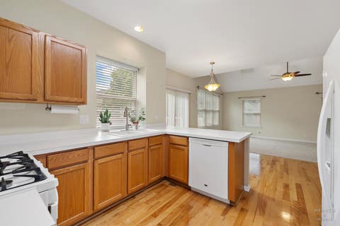 Tiny photo for Carpentersville, IL 60110 (MLS # 12711555)
