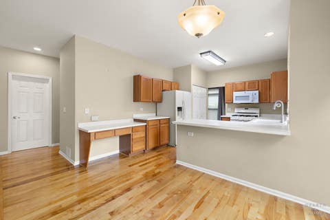 Tiny photo for Carpentersville, IL 60110 (MLS # 12711555)