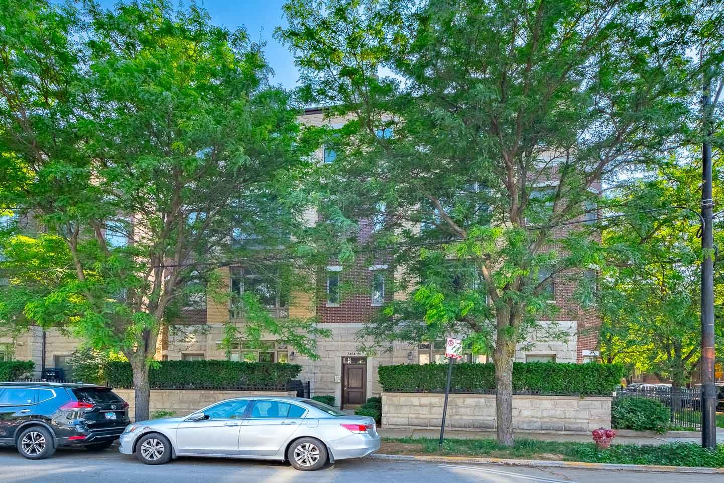 3454 N Ashland Avenue 4S