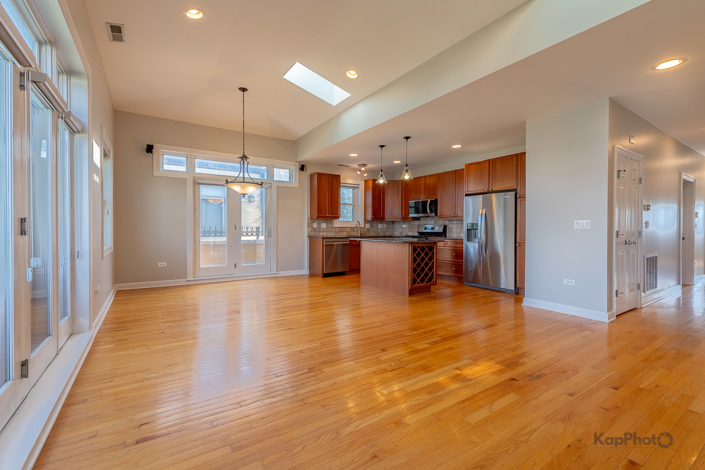 3454 N Ashland Avenue 4S
