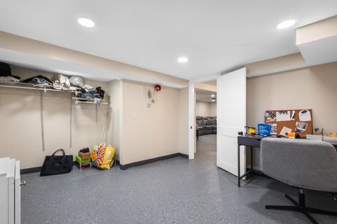 Tiny photo for 2637 N 73rd Court, Elmwood Park, IL 60707 (MLS # 12469004)