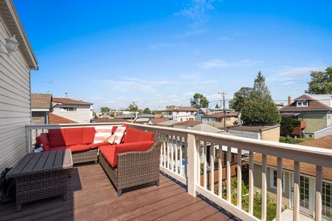 Tiny photo for 2637 N 73rd Court, Elmwood Park, IL 60707 (MLS # 12469004)