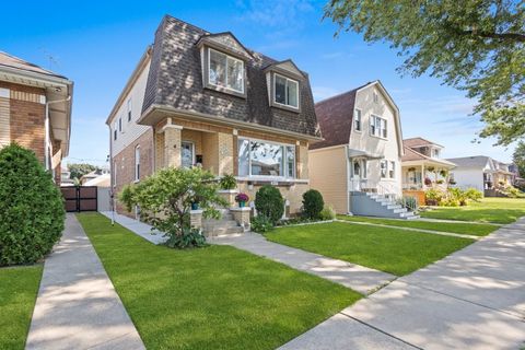 Tiny photo for 2637 N 73rd Court, Elmwood Park, IL 60707 (MLS # 12469004)