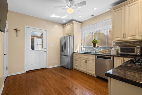 Tiny photo for 2637 N 73rd Court, Elmwood Park, IL 60707 (MLS # 12469004)