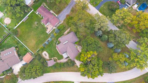 Tiny photo for 7991 Forestview Drive, Orland Park, IL 60462 (MLS # 12492046)