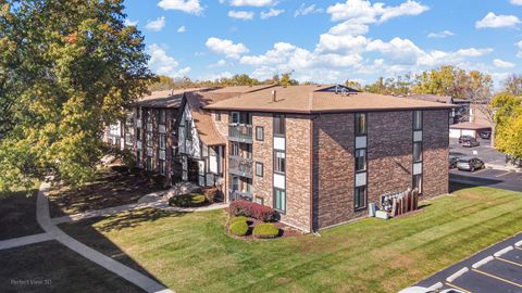 Tiny photo for 13635 Lamon Avenue #A23, Crestwood, IL 60418 (MLS # 12511381)