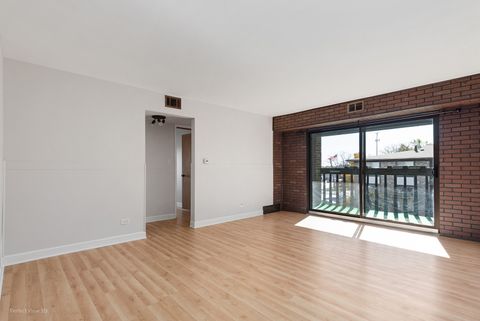 Tiny photo for 13635 Lamon Avenue #A23, Crestwood, IL 60418 (MLS # 12511381)