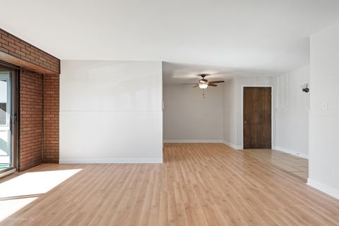 Tiny photo for 13635 Lamon Avenue #A23, Crestwood, IL 60418 (MLS # 12511381)