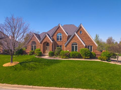 Photo of 402 Northridge Estates, Normal, IL 61761 (MLS # 12602944)