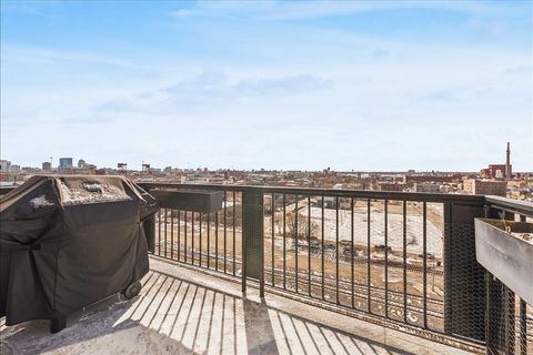 Tiny photo for 833 W 15th Place #907, Chicago, IL 60607 (MLS # 12595815)