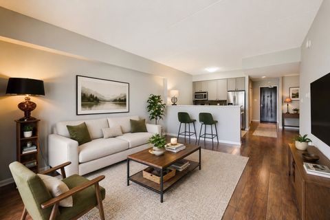 Tiny photo for 105 Lakeview Drive #307, Bloomingdale, IL 60108 (MLS # 12626277)