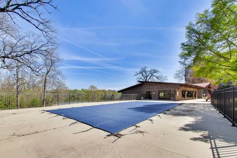 Tiny photo for 105 Lakeview Drive #307, Bloomingdale, IL 60108 (MLS # 12626277)