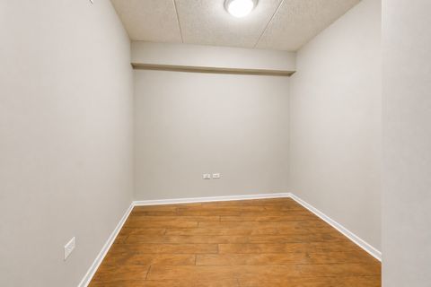 Tiny photo for 105 Lakeview Drive #307, Bloomingdale, IL 60108 (MLS # 12626277)
