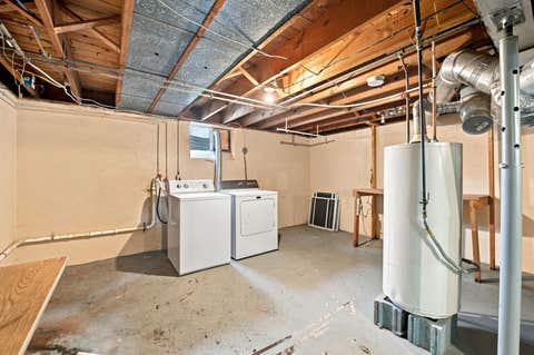 Tiny photo for 1043 State Street, Ottawa, IL 61350 (MLS # 12700158)