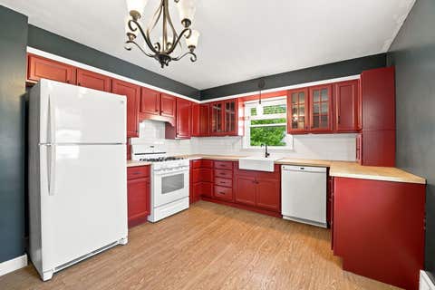 Tiny photo for 1043 State Street, Ottawa, IL 61350 (MLS # 12700158)