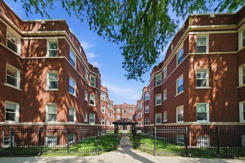 Photo of 6419 N Greenview Avenue #3N, Chicago, IL 60626 (MLS # 12657490)