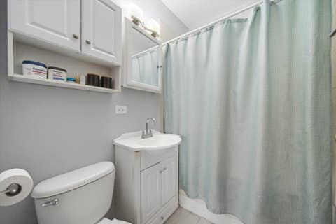 Tiny photo for 6419 N Greenview Avenue #3N, Chicago, IL 60626 (MLS # 12657490)