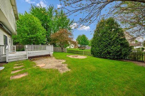 Tiny photo for 7 Appletree Court, Lake In The Hills, IL 60156 (MLS # 12647579)