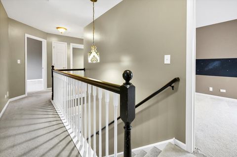 Tiny photo for 7 Appletree Court, Lake In The Hills, IL 60156 (MLS # 12647579)
