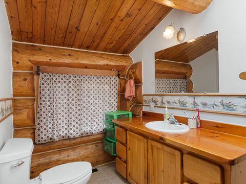 Tiny photo for 4185 EASTWOOD Place, Park City, IL 60085 (MLS # 12400762)