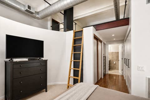Tiny photo for 1000 W WASHINGTON Boulevard #216, Chicago, IL 60607 (MLS # 12742846)