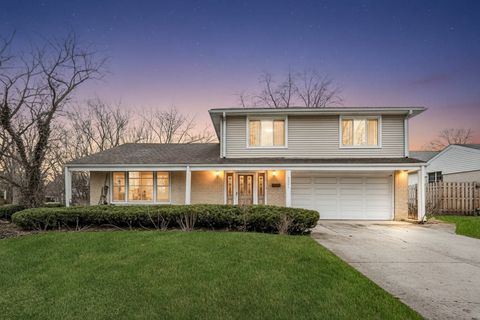Photo of 3501 Lawson Road, Glenview, IL 60026 (MLS # 12586672)