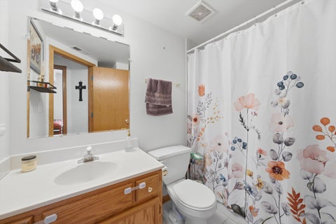 Tiny photo for 7900 Nagle Avenue #2N, Burbank, IL 60459 (MLS # 12742607)