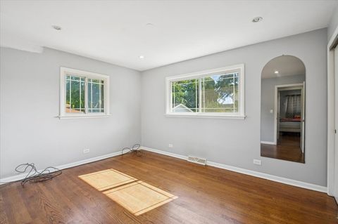 Tiny photo for 2243 S Wolf Road, Des Plaines, IL 60018 (MLS # 12496505)