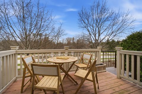 Tiny photo for 564 Harvey Lake Drive, Vernon Hills, IL 60061 (MLS # 12613663)