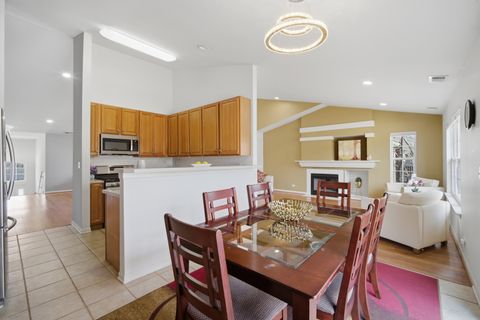 Tiny photo for 564 Harvey Lake Drive, Vernon Hills, IL 60061 (MLS # 12613663)