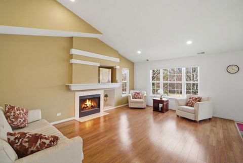 Tiny photo for 564 Harvey Lake Drive, Vernon Hills, IL 60061 (MLS # 12613663)