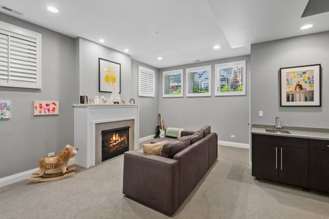 Tiny photo for 3717 N HERMITAGE Avenue, Chicago, IL 60613 (MLS # 12604031)