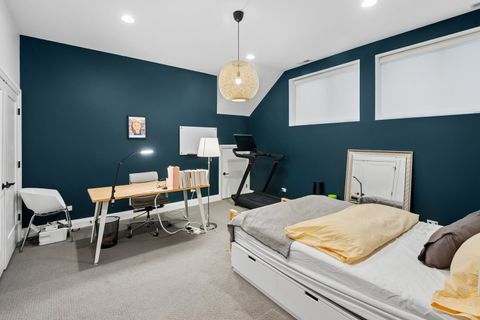 Tiny photo for 3717 N HERMITAGE Avenue, Chicago, IL 60613 (MLS # 12604031)