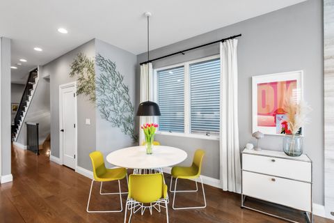 Tiny photo for 3717 N HERMITAGE Avenue, Chicago, IL 60613 (MLS # 12604031)