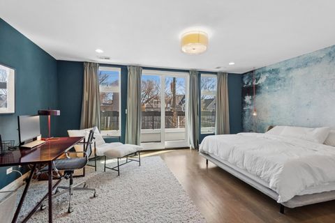 Tiny photo for 3717 N HERMITAGE Avenue, Chicago, IL 60613 (MLS # 12604031)