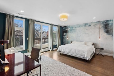 Tiny photo for 3717 N HERMITAGE Avenue, Chicago, IL 60613 (MLS # 12604031)
