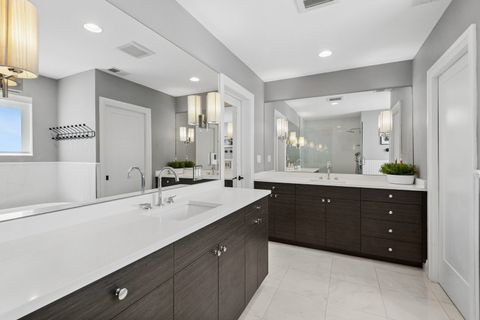 Tiny photo for 3717 N HERMITAGE Avenue, Chicago, IL 60613 (MLS # 12604031)