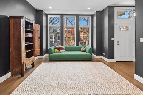 Tiny photo for 3717 N HERMITAGE Avenue, Chicago, IL 60613 (MLS # 12604031)
