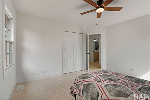 Tiny photo for 182 Montclair Road, Vernon Hills, IL 60061 (MLS # 12626419)