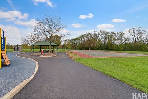 Tiny photo for 182 Montclair Road, Vernon Hills, IL 60061 (MLS # 12626419)